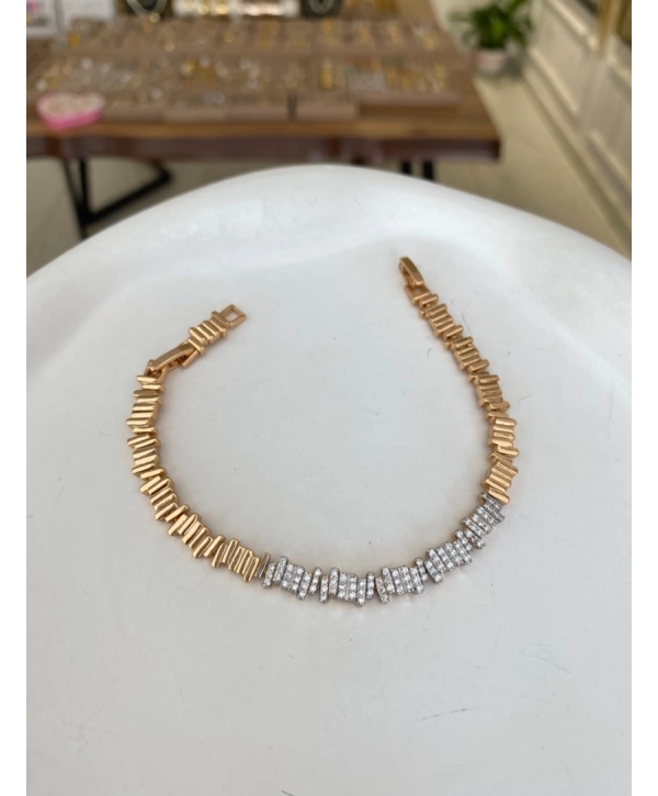 Özel Seri Zirkon Taş Detay Sıralı Çubuk Bileklik