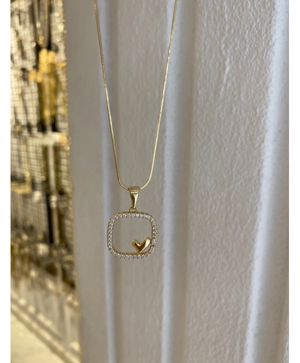 Özel Seri Zirkon Taş Kare İçi Kalp Kolye