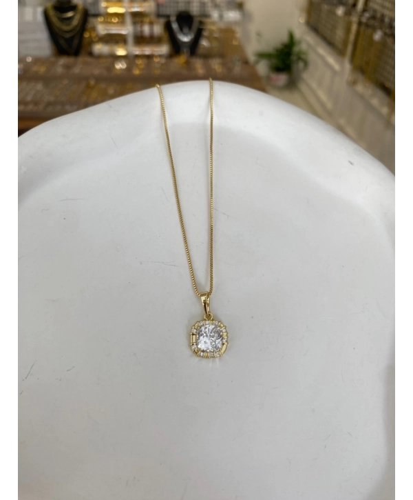 Özel Seri Zirkon Taş Kare Kolye