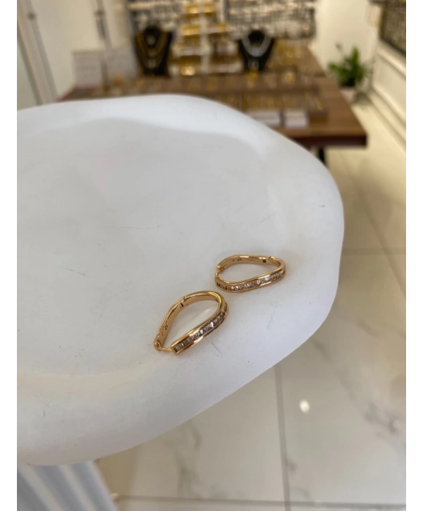 Özel Seri Zirkon Taş Kıvrımlı Halka Küpe