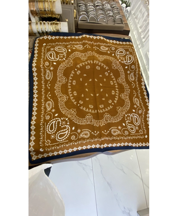 Renkli Etnik Desen 70x70 Pamuklu Fular