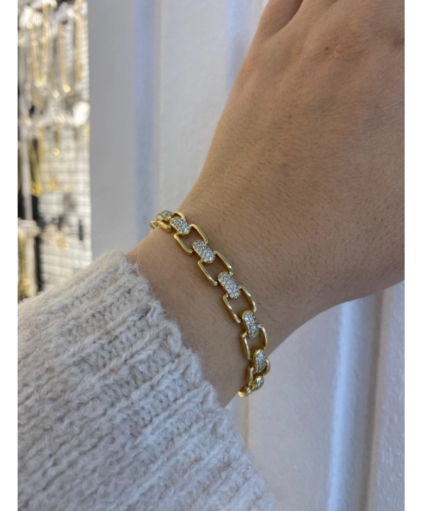 VIP Sıralı Kare Bombe Zirkon Taş Detay Bileklik