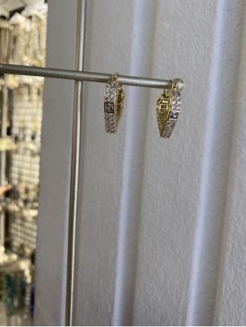 Özel Seri Sıralı Zirkon Taş Kalp Küpe