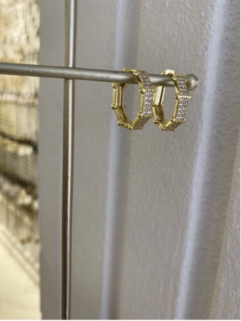 Özel Seri Sıralı Zirkon Taş Sekizgen Küpe