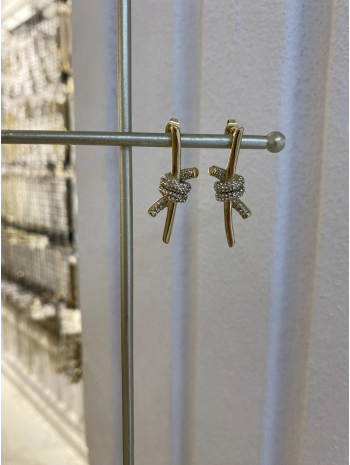 Çelik Tasarım Küpe