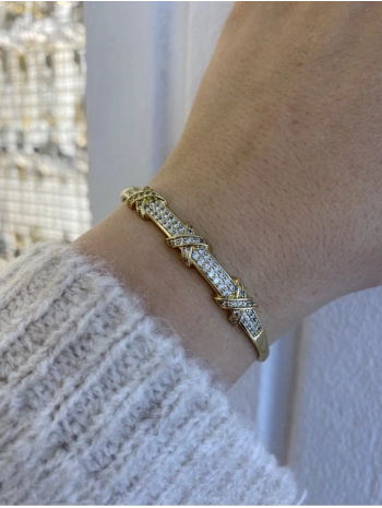 Vip Zirkon Taş X Kelepçe