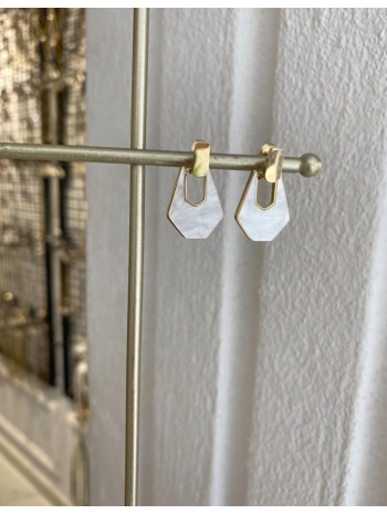 Çelik Beşgen Sedef Detay Küpe