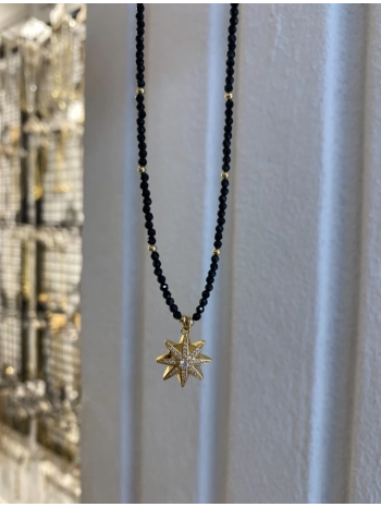 Çelik İnce Siyah Boncuk Üzeri Zirkon Taş Yıldız Figür Kolye