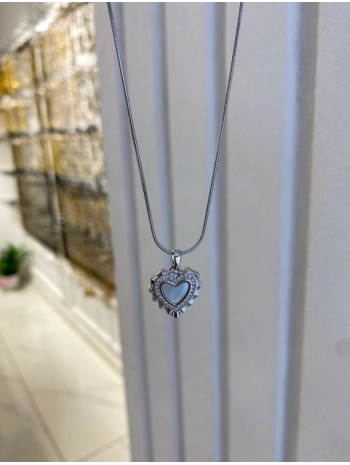 Çelik Sedef Detay Kalp Kolye