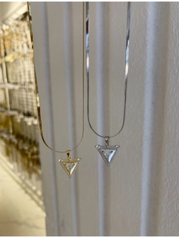 Çelik Üçgen Kolye