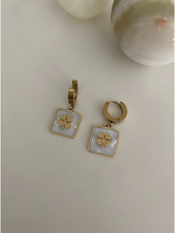 Çelik Yoncalı Kare Küpe