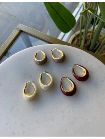 Özel Seri Bombeli Oval Küpe