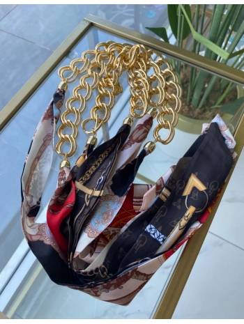 Özel Seri Zincir Detay Fular Kolye