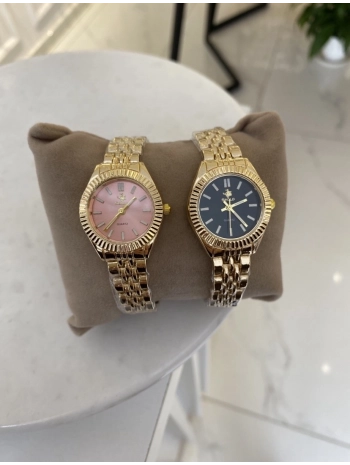 Tırtık Plaka Detay Yuvarlak Kasa Bijuteri Gold Renk Saat