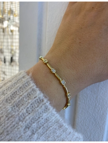 VIP İnce Kare Zirkon Taş Detay Bileklik