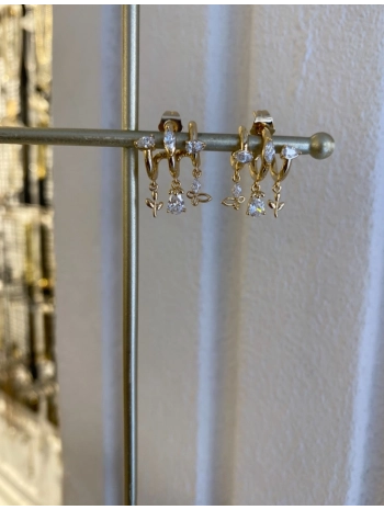 VİP Kelebek Figür Sallantılı Tasarım Küpe