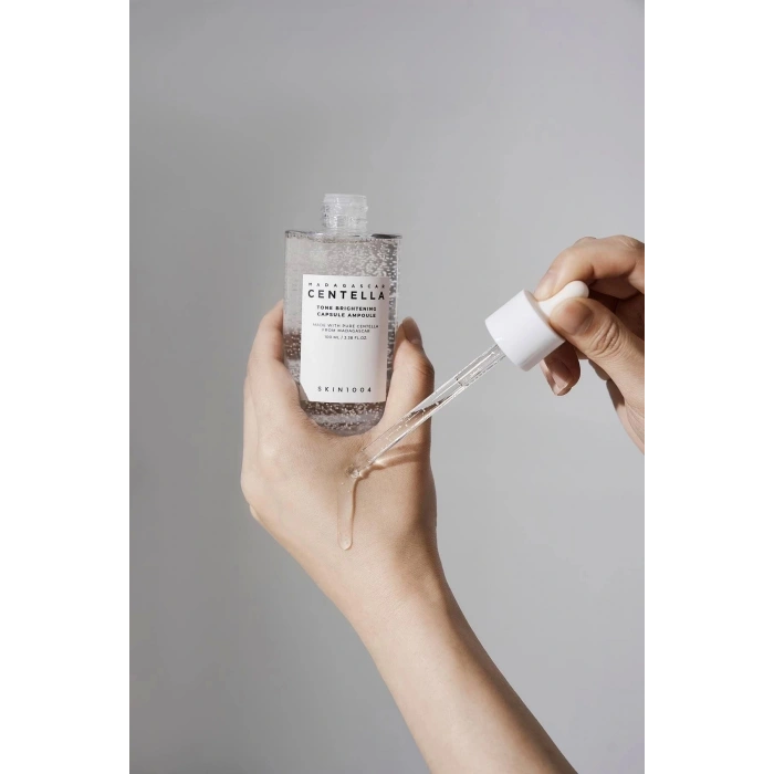 Madagascar Centella Tone Brightening Capsule Ampoule - Ton Eşitleyici Yatıştırıcı Ampul 100