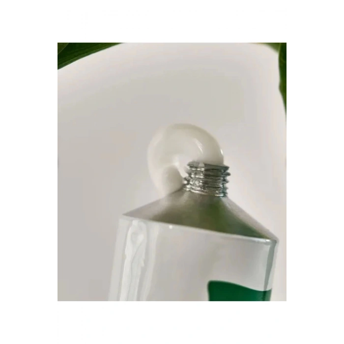 Black Bamboo Nourishing Calming Hand Cream 50 ml