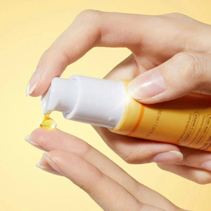 MEDICUBE KOJIC ACID TURMERIC VITA EYE GEL SERUM 30ml (Kojik Asit, Zerdeçal Göz Jel Serum)