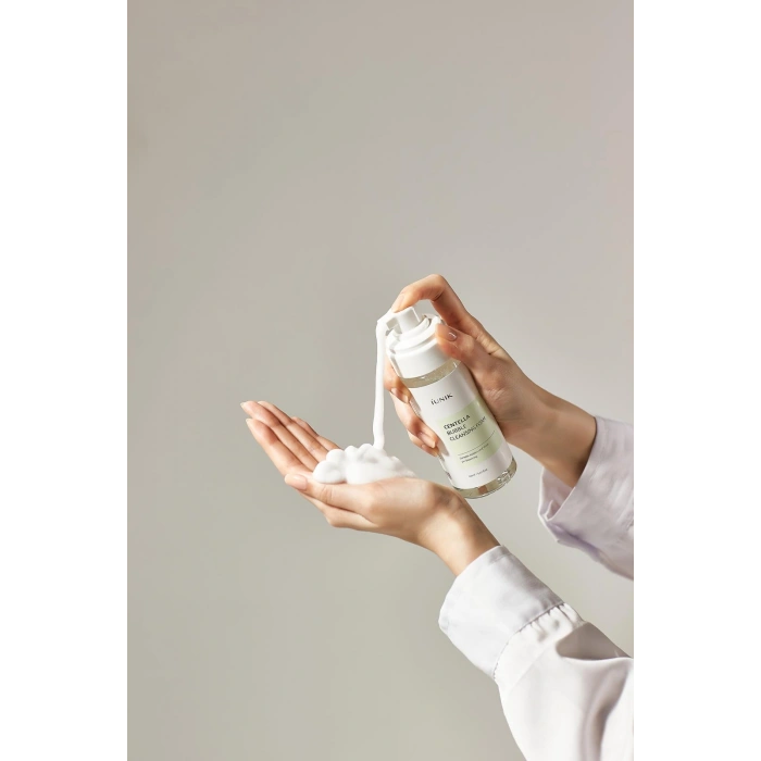 IUNIK Centella Bubble Cleansing Foam 150ml