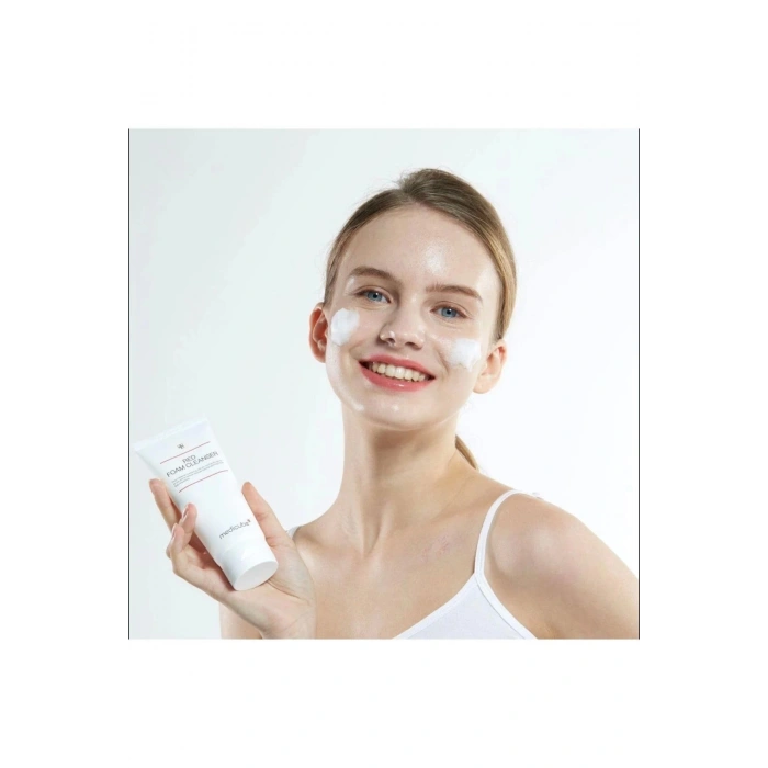RED FOAM CLEANSER 2020 120ML