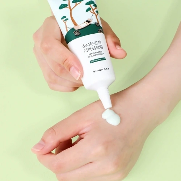 ROUND LAB - Pine Calming Cica Sunscreen