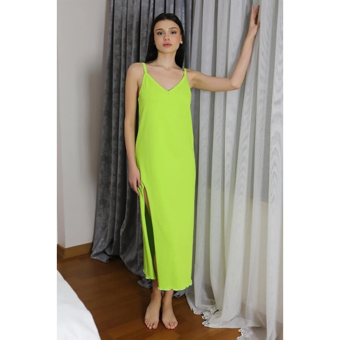 Moda Kadın İp Askılı Uzun Yırtmaçlı Pamuk Penye Gecelik Yeşil