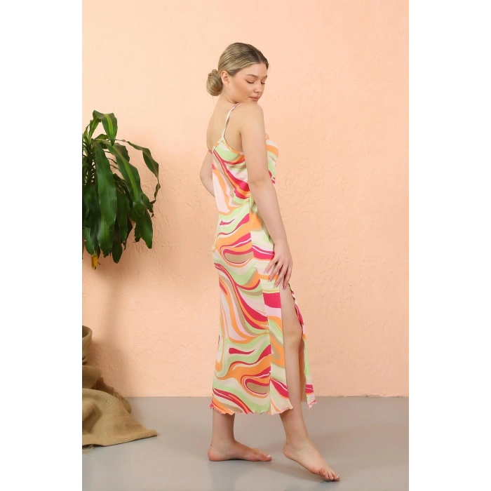 Moda Kadın İp Askılı Yırtmaçlı Uzun Fuşya Gecelik