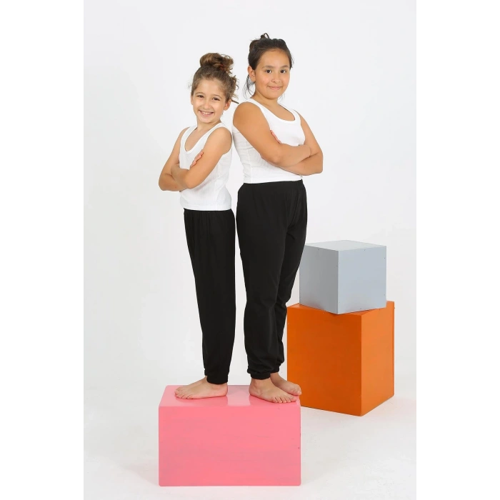 Moda Kız Çocuk Sıfır Kol Beyaz Penye Pijama Takım