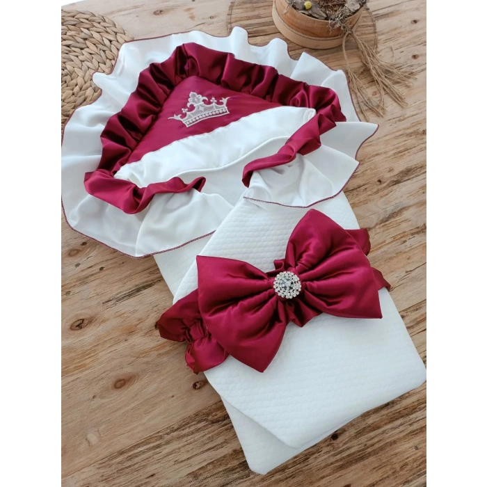 Yenidoğan Mehtap Lüks Kelebek Taç Nakışlı Bebek Battaniyesi Kundak Bordo
