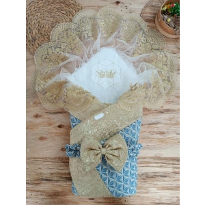 Yenidoğan Piramit Desenli Güpür İşlemeli Bebek Battaniyesi Kundak Gold