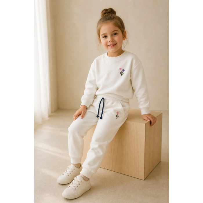 Kız Çocuk Krem Çiçek Nakışlı Pamuklu 2 İplik Sweatshirt ve Lastik Paçalı Eşofman Takımı