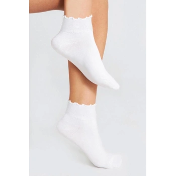 Bambu Kadın Fırfırlı Patik Lastiksiz Dikişsiz Beyaz Çorap 3Lü Paket