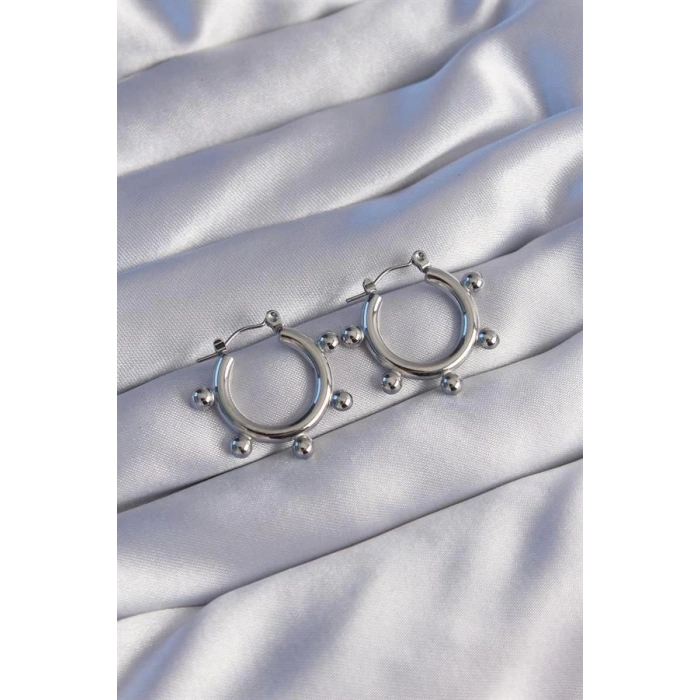 316L Çelik Gümüş Renk Topçuk Tasarımlı Oval Küpe