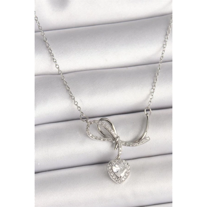 316L Çelik Gümüş Renk Zincir Zirkon Taşlı Düğüm Sallantı Kalp Figür Kadın Kolye