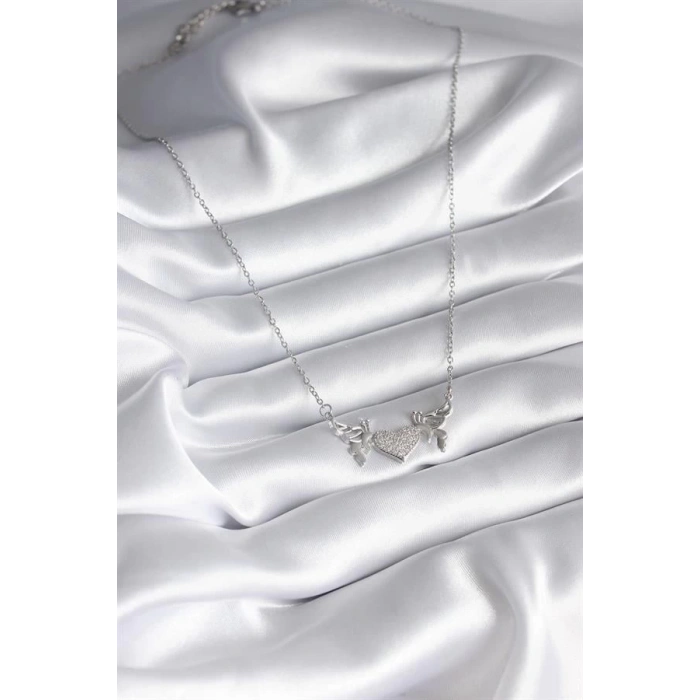 316L Çelik Gümüş Renk Zirkon Taşlı Kanat Kalp Model Kadın Kolye