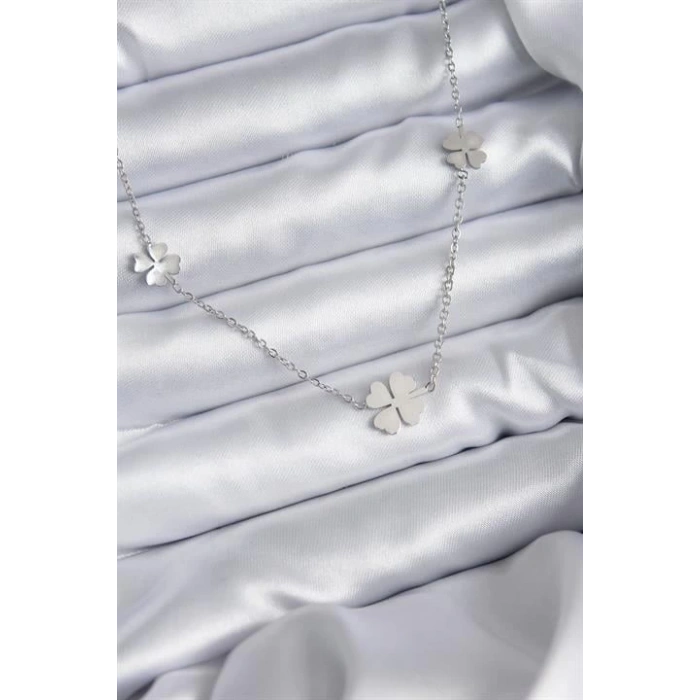 316L Çelik Zincir Gümüş Renk Yonca Model Kadın Kolye