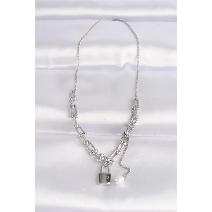 316L Çelik Zincir Gümüş Renk Zincirli Love Yazılı Kilit Kolye