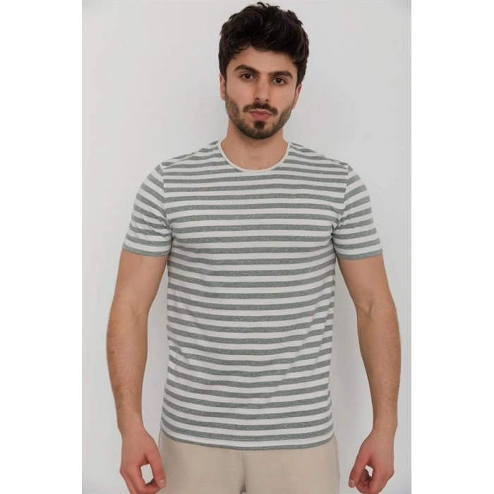 Bisiklet Yaka Baskılı Erkek T-Shirt