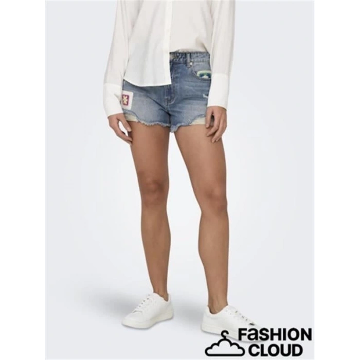 İşlemeli Denim Kadın Şort