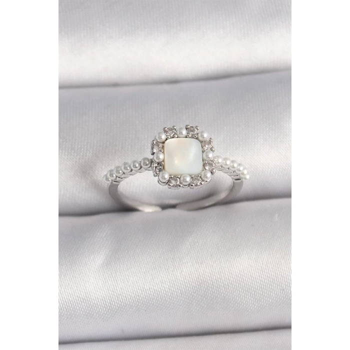 Pirinç Gümüş Renk İncili Kare Beyaz Mineli Ayarlanabilir Kadın Yüzük