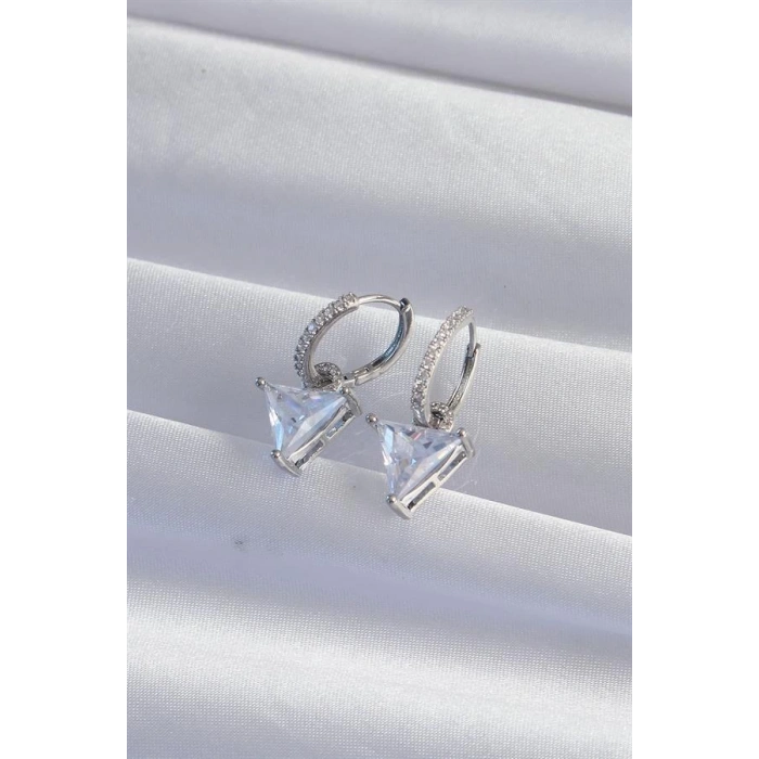 Pirinç Gümüş Renk Üçgen Zirkon Taşlı Sallantılı Halka Küpe