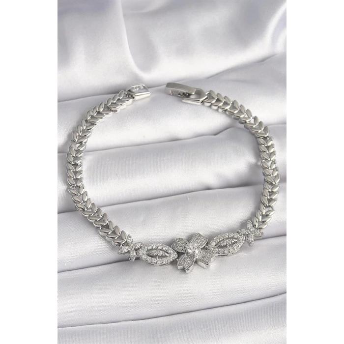 Pirinç Gümüş Renk Zirkon Taşlı Çiçek Figür Arpa Zincir Model Kadın Bileklik