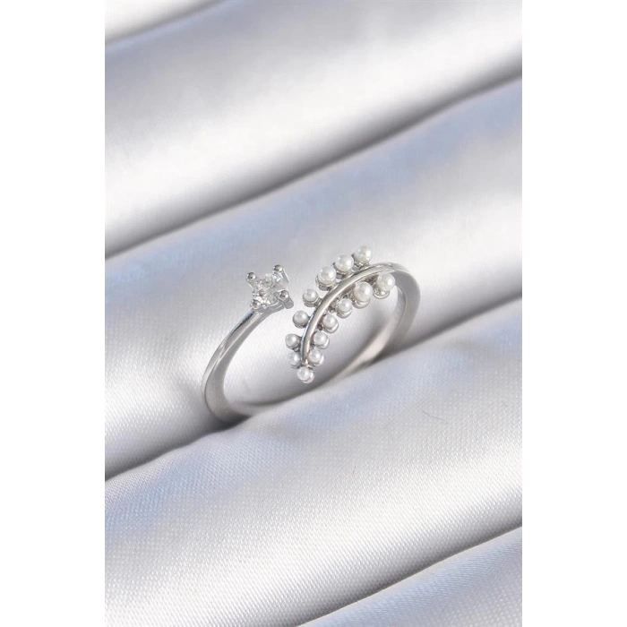 Pirinç Gümüş Renk Zirkon Taşlı İncili Yaprak Model Kadın Yüzük