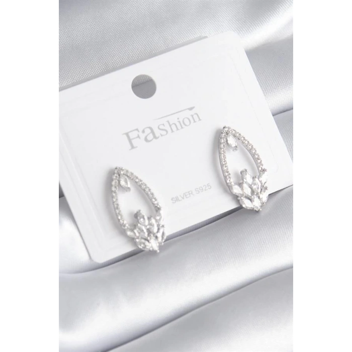 Pirinç Gümüş Renk Zirkon Taşlı Kadın Küpe