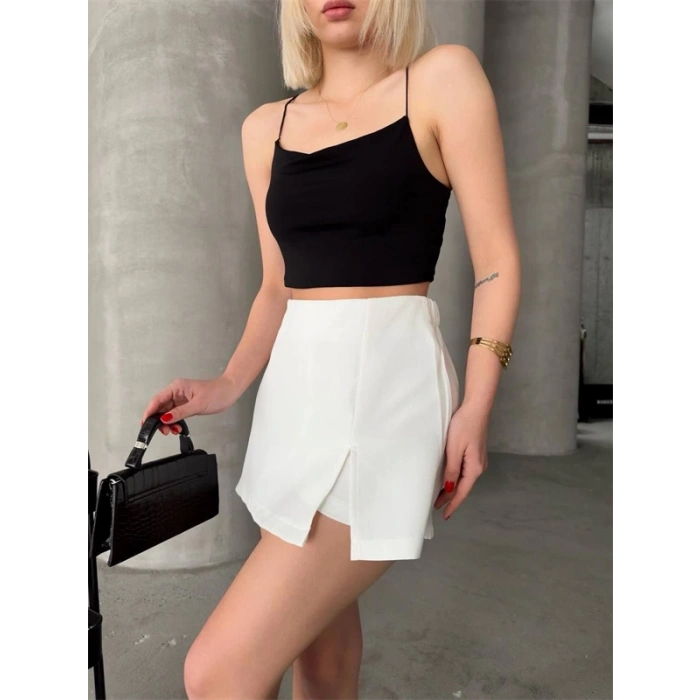 Tek yırtmajlı şort etek