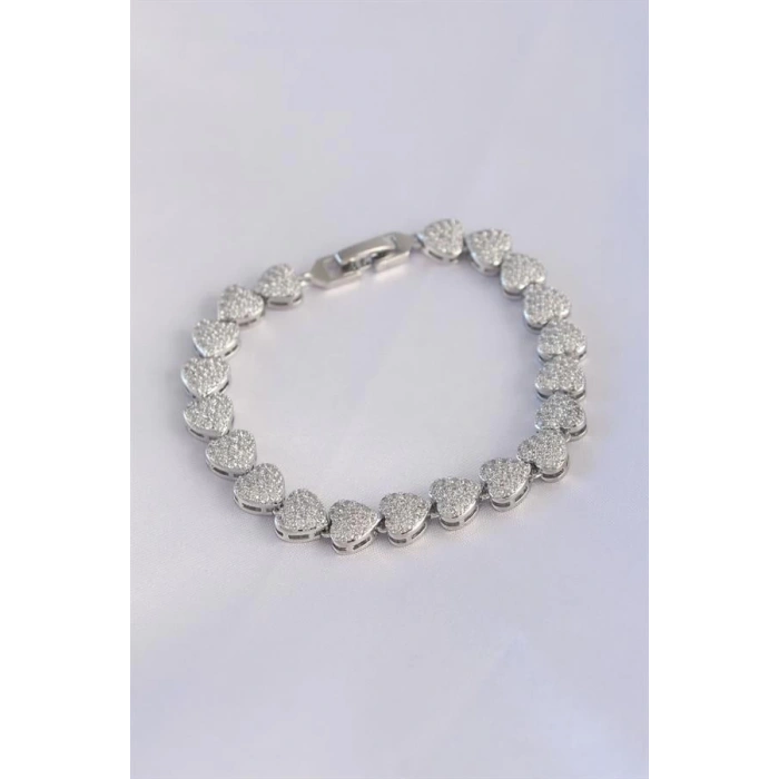 Vip Seri Pirinç Zirkon Taşlı Gümüş Renk Kalp Model Bileklik