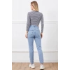 Yüksek bel yırtmaçlı mom jean pantolon