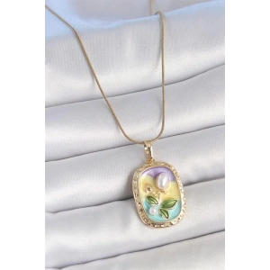 316L Çelik Gold Renk Zincir İncili Çiçek İşlemeli Portre Model Kadın Kolye