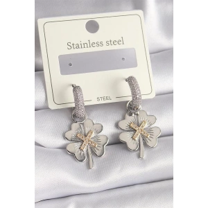 316L Çelik Gümüş Renk Zirkon Taşlı Yonca Model Kadın Küpe